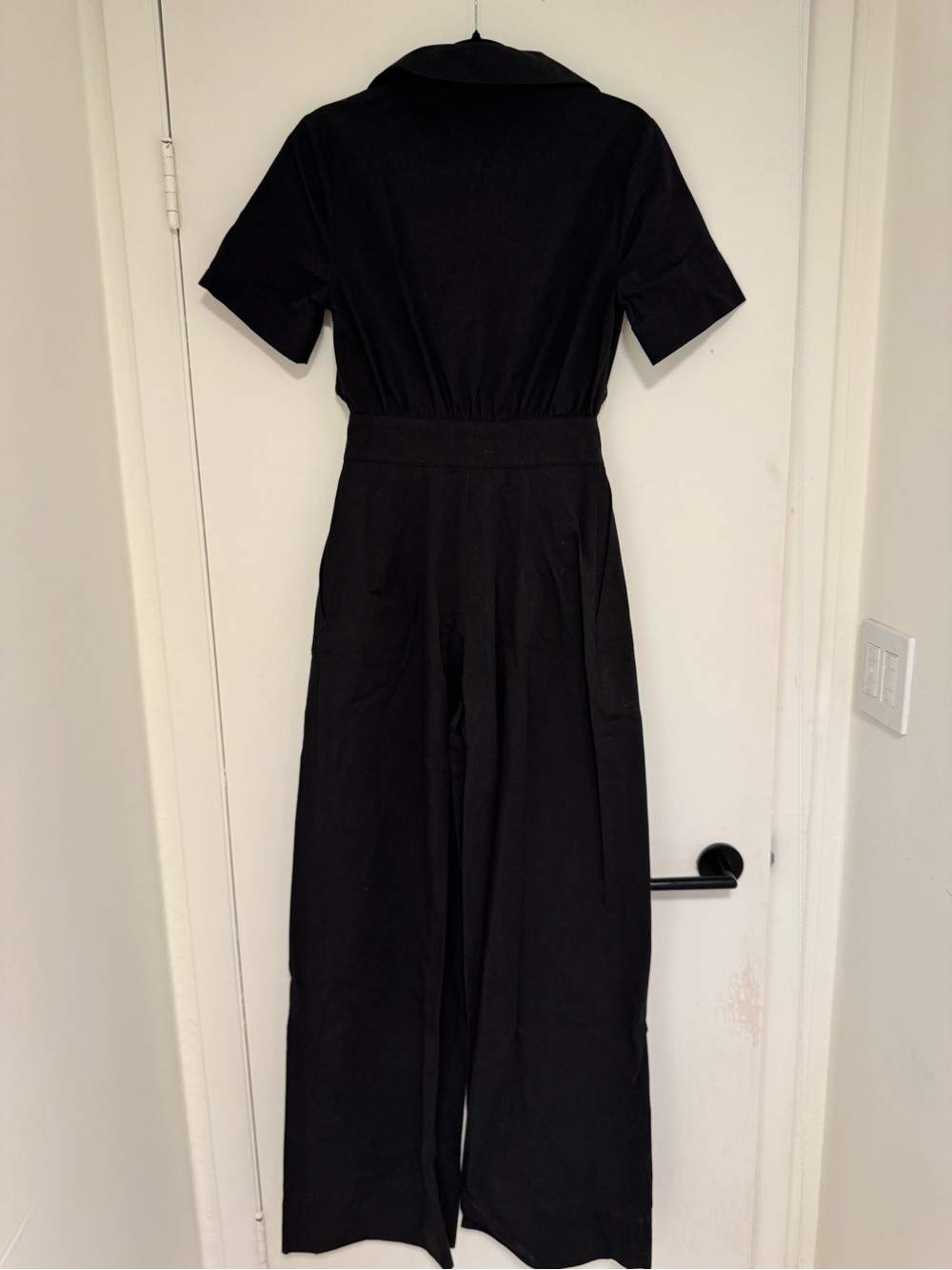 NWT-MATTHEW BRUCH CUTOUT CAMP JUMPSUIT-BLACK SIZE XS (1) -RETAILS $585 - Picture 7 of 7